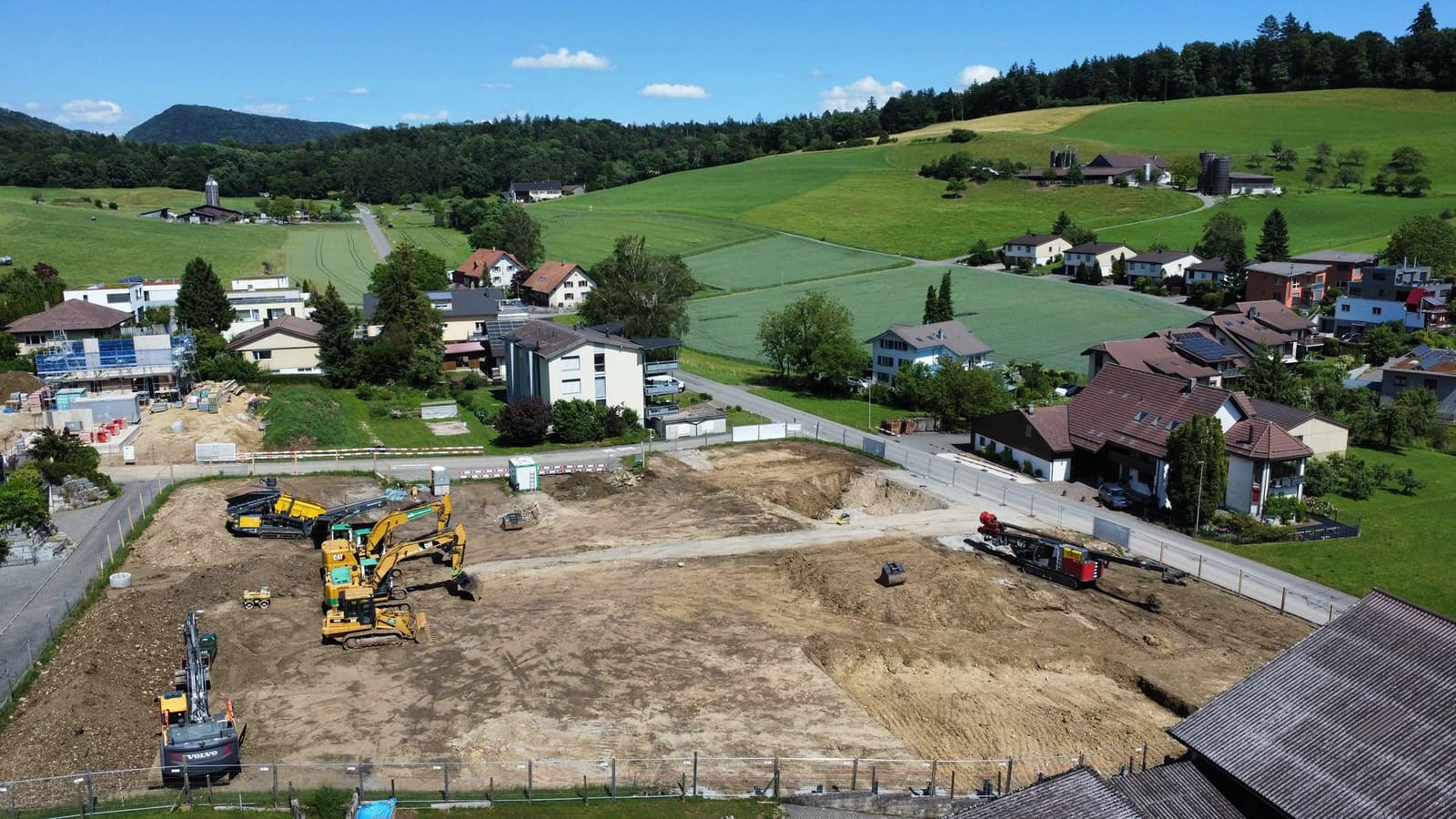Luftaufnahme der Baustelle Sonnenpark im Juni 2026